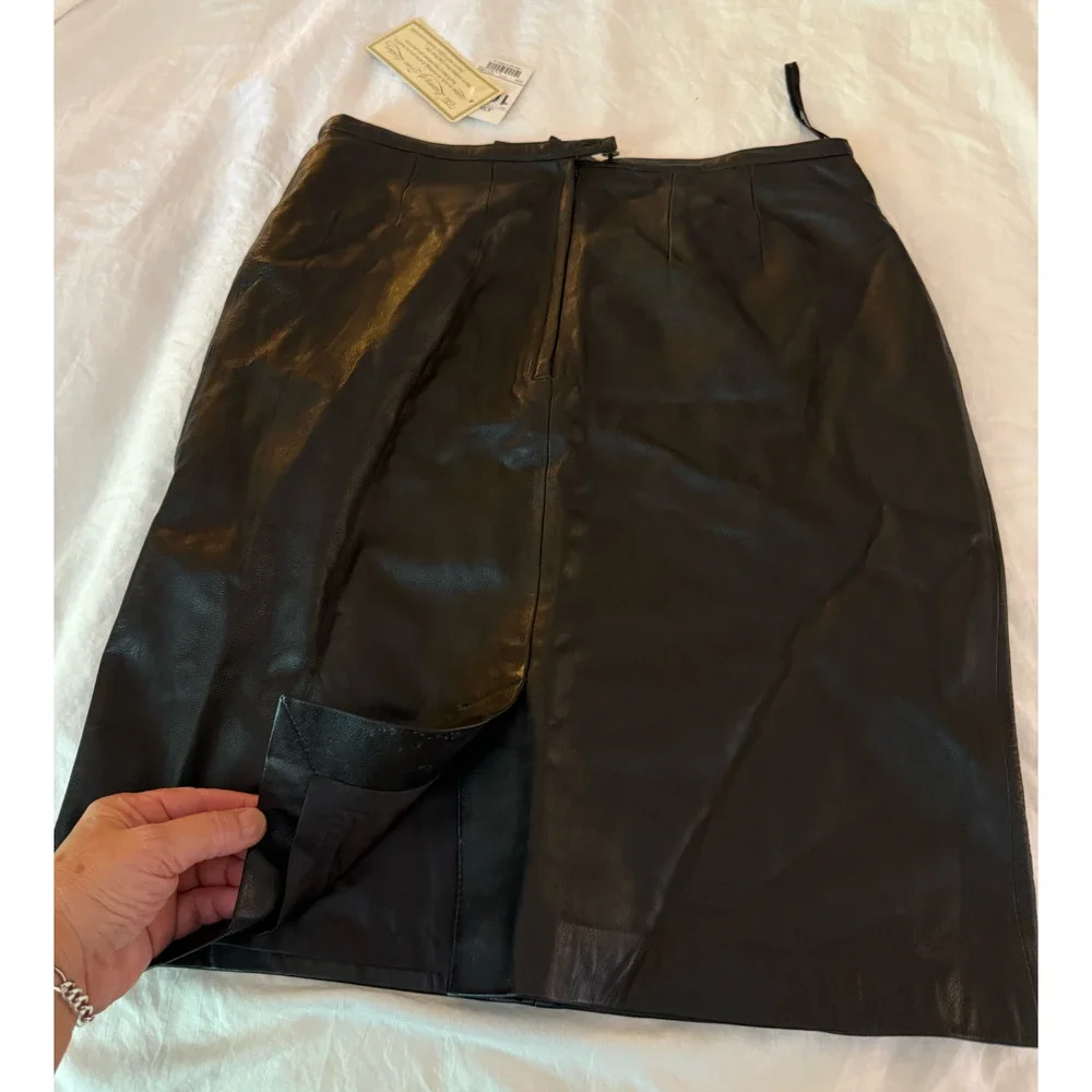 MIXIT Black Leather Skirt Womens Size 10 Genuine Lamb Leather Short 90s NWT